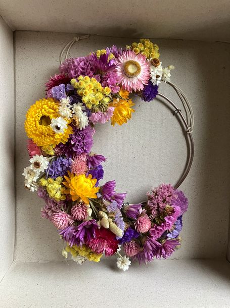 wreath dried flowers